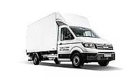 Weißer Sprinter mit Kofferaufbau